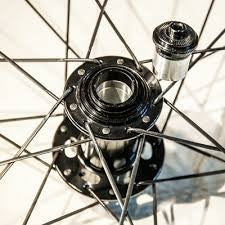 700C Classic carbon velo wheels tubeless 45mm high profile 28mm wide for disc brake Bola