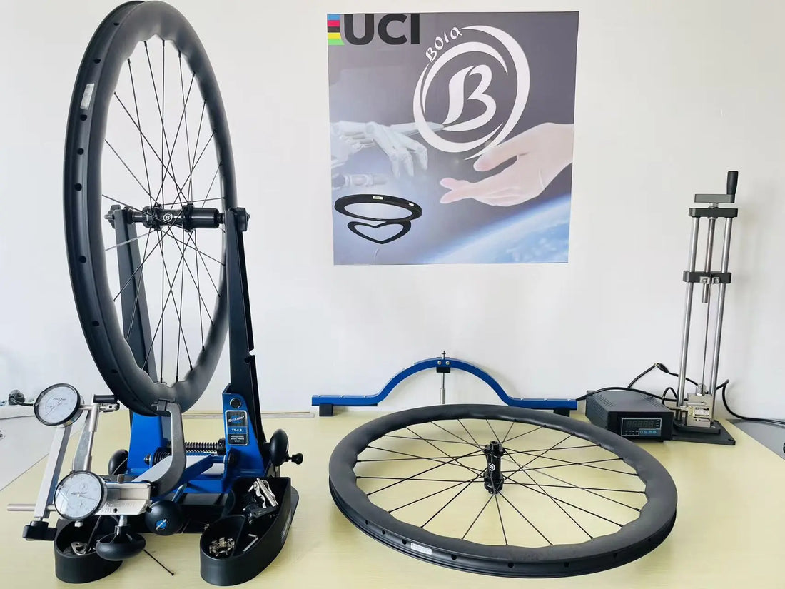 Choosing 700c Carbon Rims for Greater Cycling Confidence Bola Carbon Wheelset