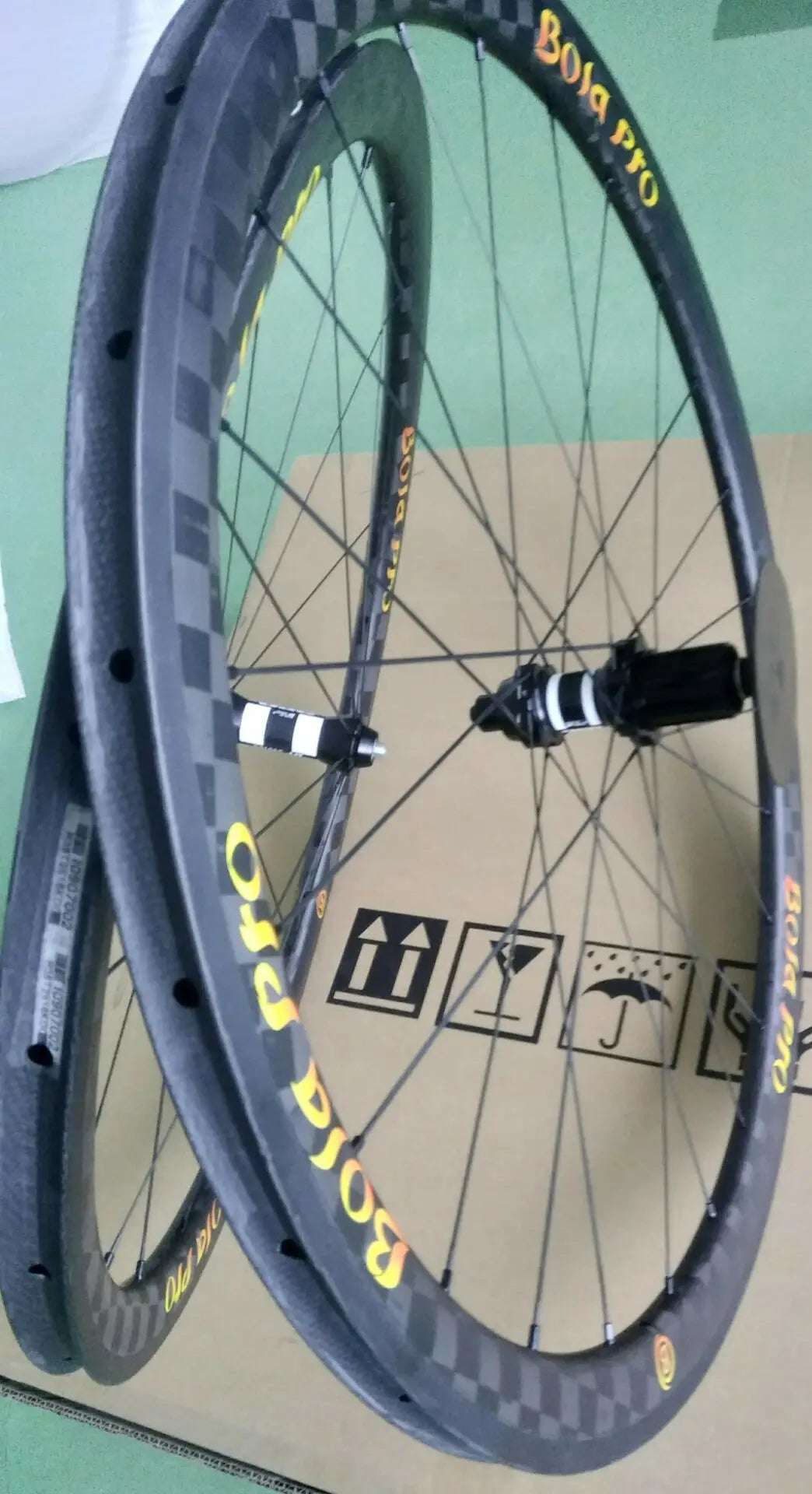 How is Bola carbon fiber disc brake bicycle wheelsets (road/gravel focus)
