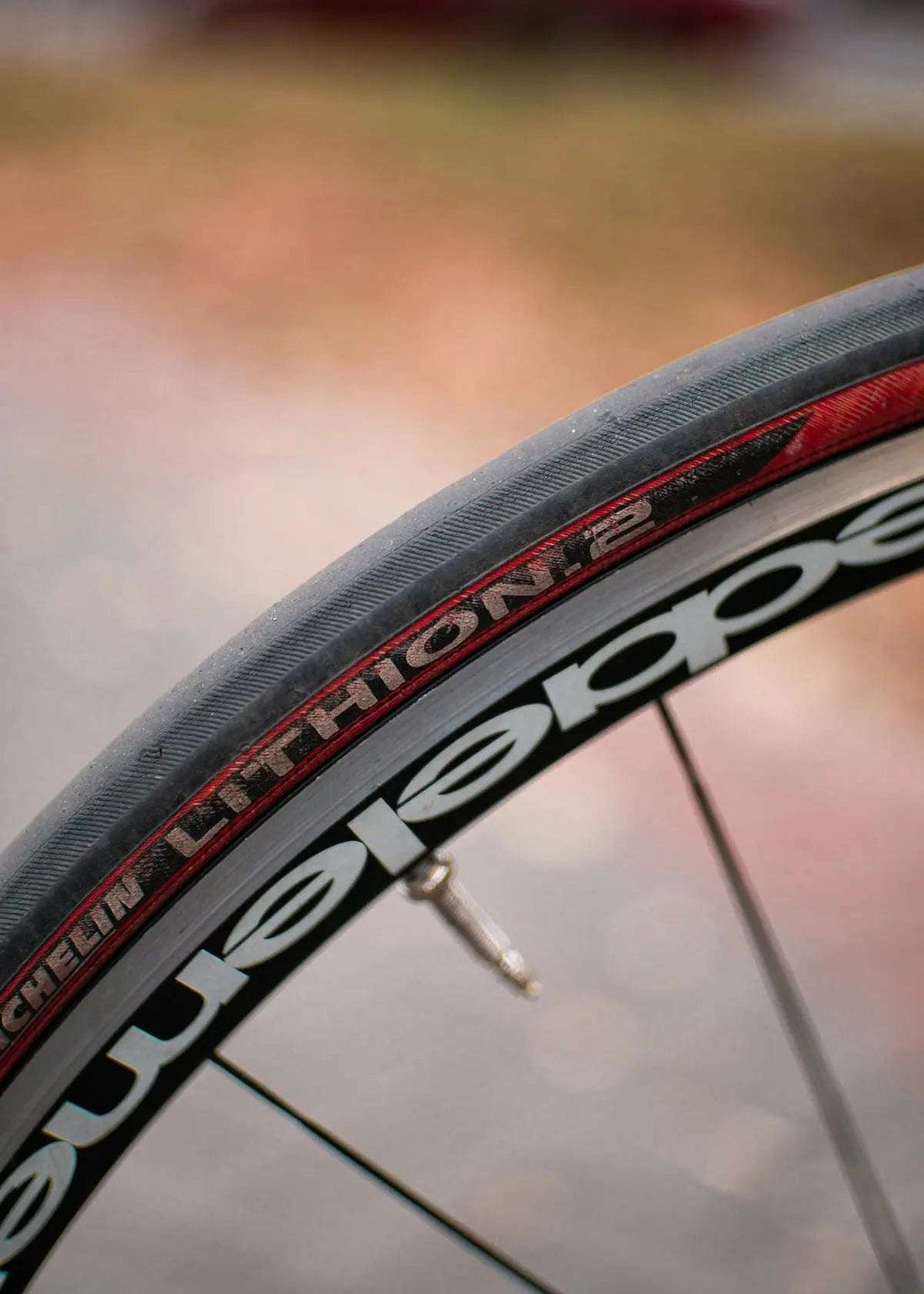 Discovering the Performance Edge of the 38mm Carbon Tubular Wheelset for Road Cycling Enthusiasts