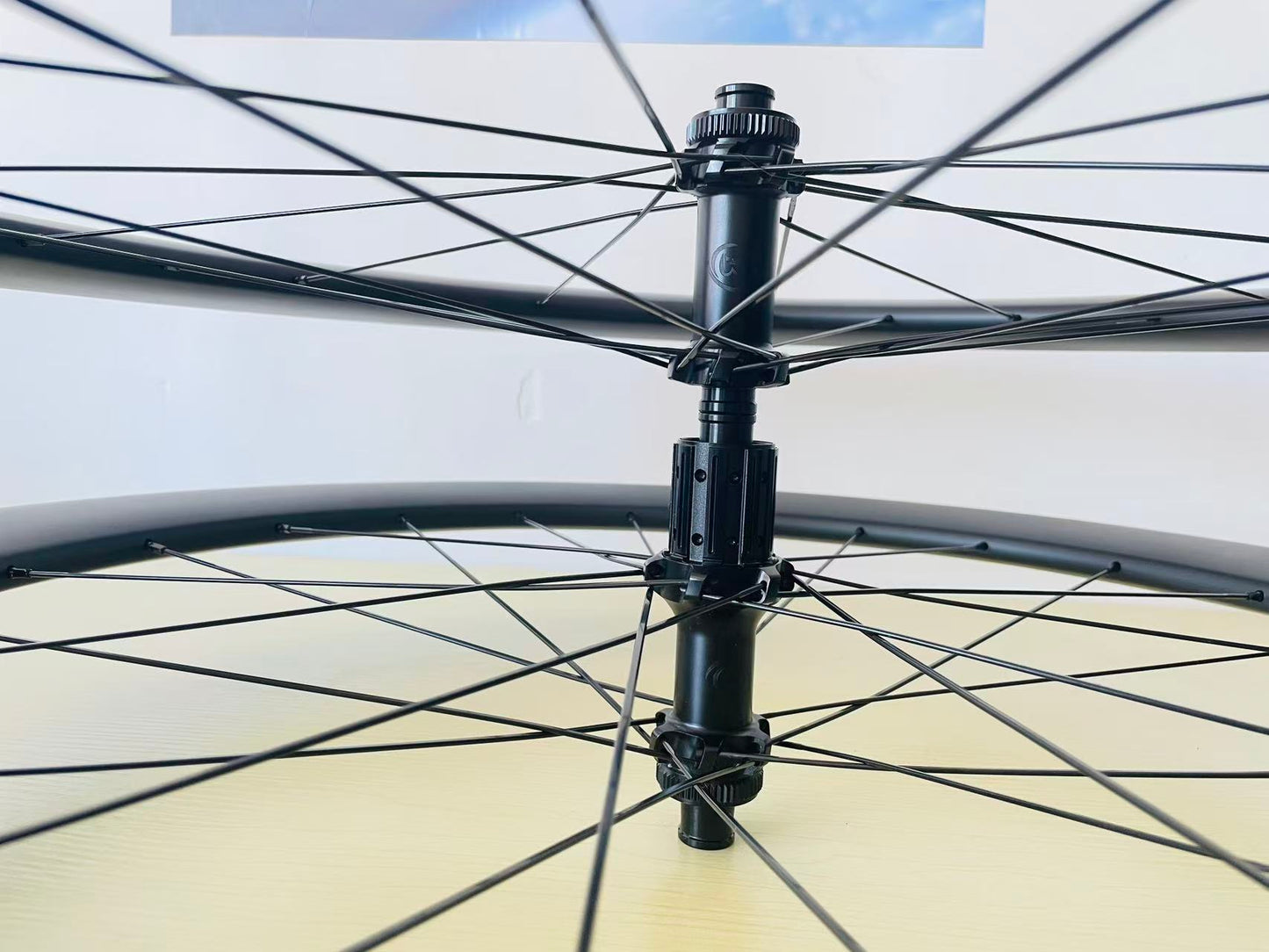 Bola Super light Carbon Bicycle Wheelset Disc Brake Ratchet 54 teeth hub and aero20 spoke tubeless 35//40/45/50mm for climb Bike