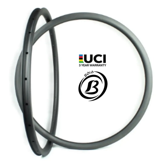 Bola 27.5" Carbon Gravel Rim with 30mm profile, 25mm inner width, featuring UCI logo and 3-year warranty. Tubeless ready.