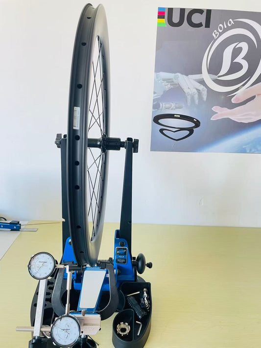 Bola pro ultralight Carbon Wheels ceramic bearing ratchet 54T hub with blade carbon spoke 40/50/60mm rim for race cycling