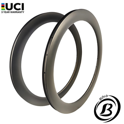 Bola 700c Carbon Road Rim 55mm, 28mm wide, tubeless design, available in asymmetric or symmetric options.