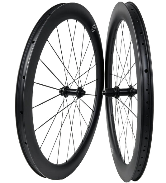 Set di ruote gravel Bola PRO 50G con raggi in carbonio, disco, aerodinamiche