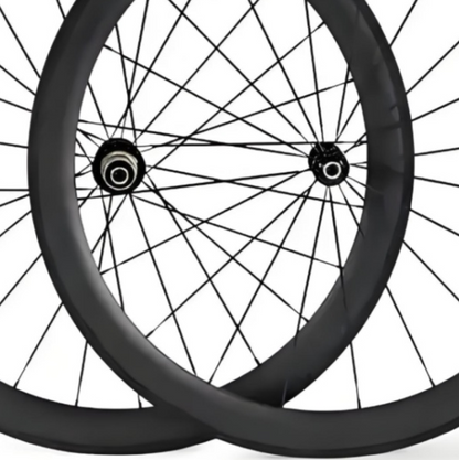 700C Carbon Road Wheelset 50mm Tubeless Rim Brake, 25mm wide, lightweight design, showcasing two wheels with black spokes.